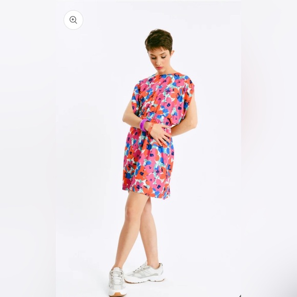 Lili Sidonio‎ Women's XSmall floral mini dress with open back - Picture 3 of 7